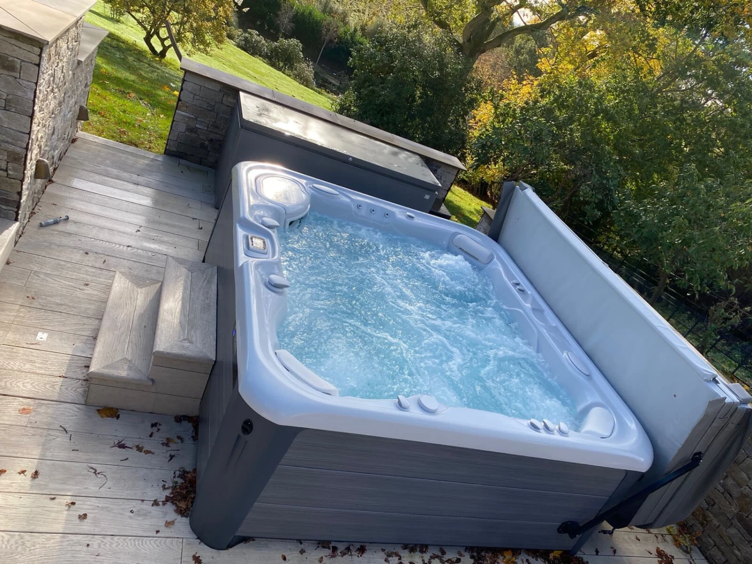 Hot Spring Grandee - 7 Person Hot Tub 8 Hot Spring Grandee - 7 Person Hot Tub - Image 6