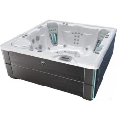Hot Spring Vanguard - 6 Person Hot Tub