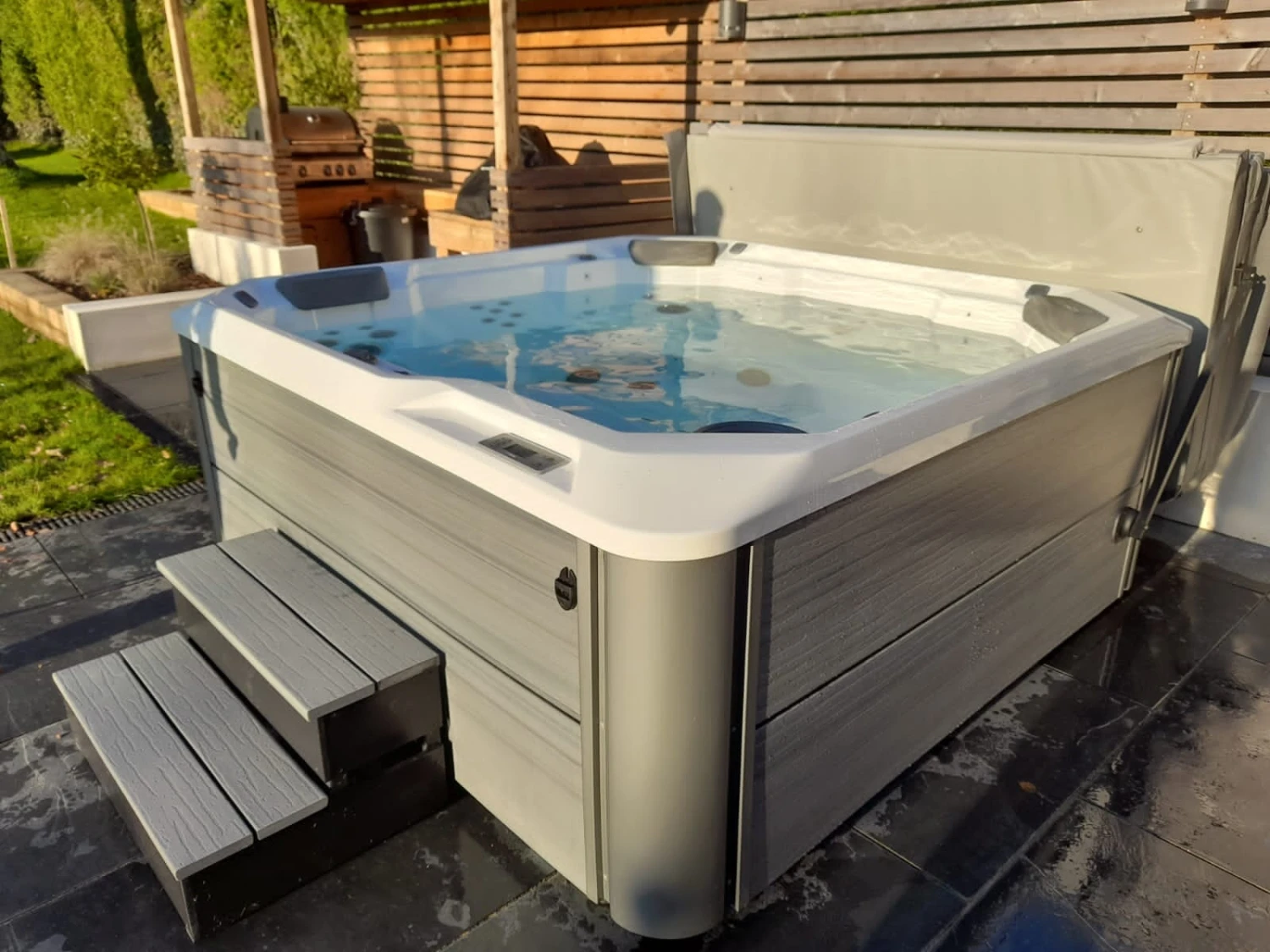 Hot Spring Propel - 5 Person Hot Tub 11 Hot Spring Propel - 5 Person Hot Tub - Image 9